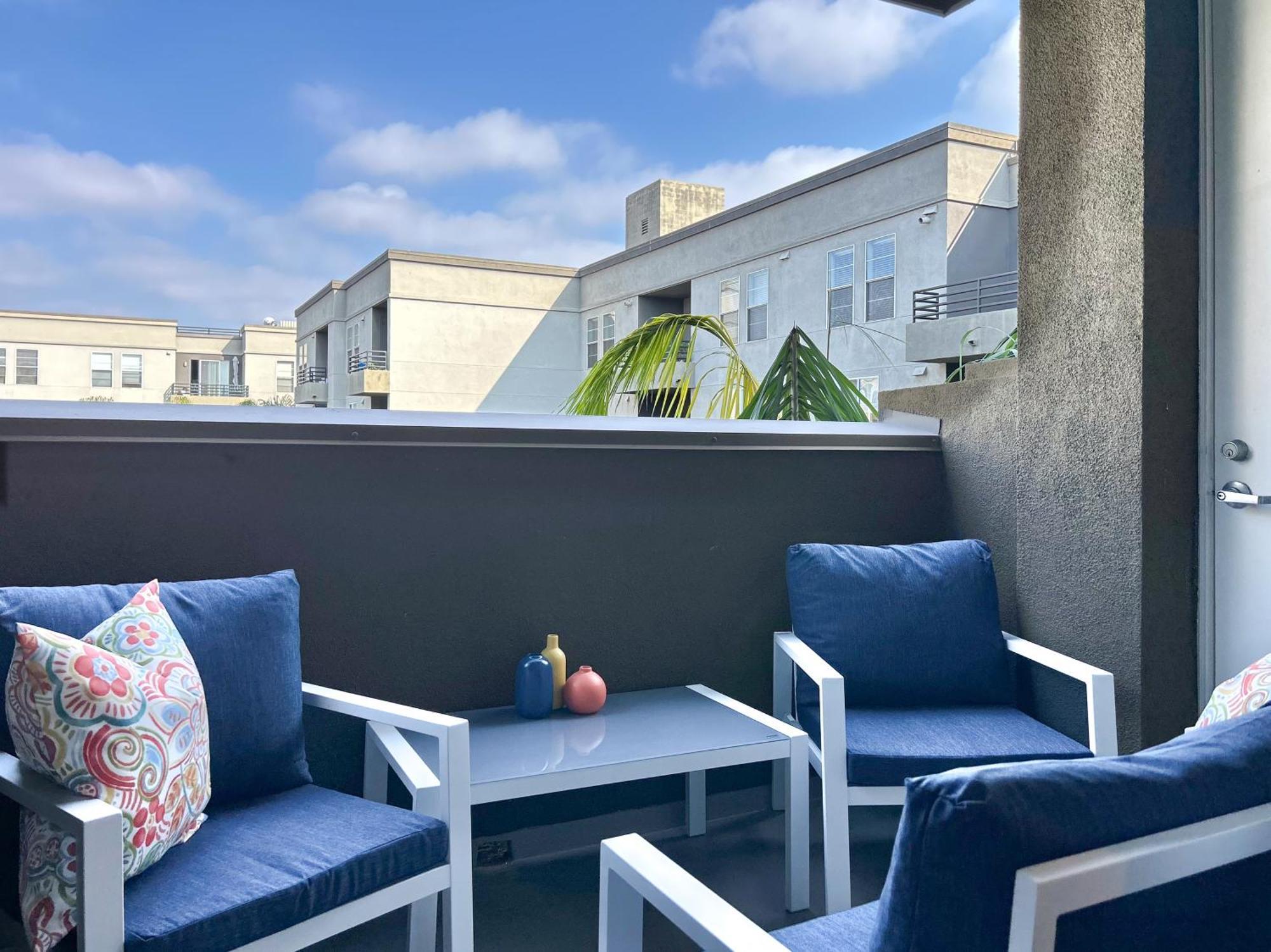 לוס אנג'לס 2Bd 2Ba Santa Monica Apartment With Relaxing Pool View מראה חיצוני תמונה